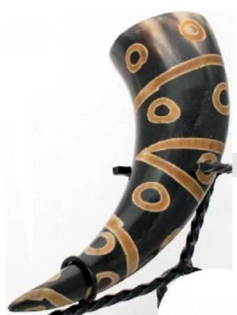 Burned Decorative Design Viking Drinking Horn - Small - Image 2