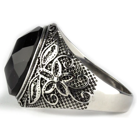 Echt etNox Black Flower Ring - Image 3