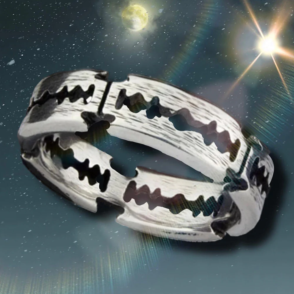 Echt etNox Razor Blade Ring - Image 2