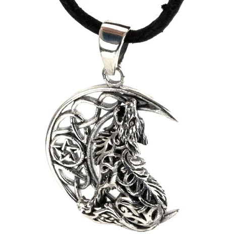 EtNox Howling Wolf in Moon pendant - Image 2