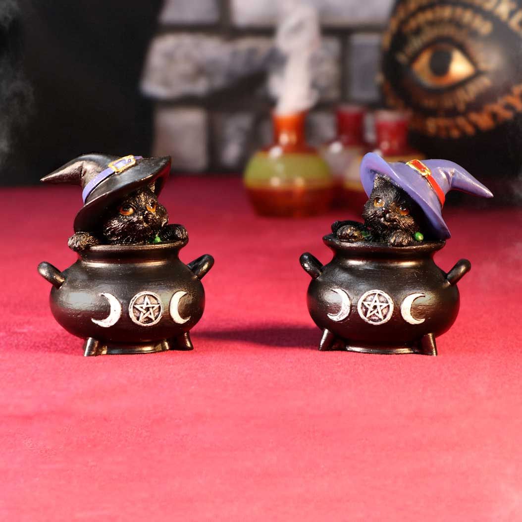 Hubble and Bubble Witches Cats - Image 9