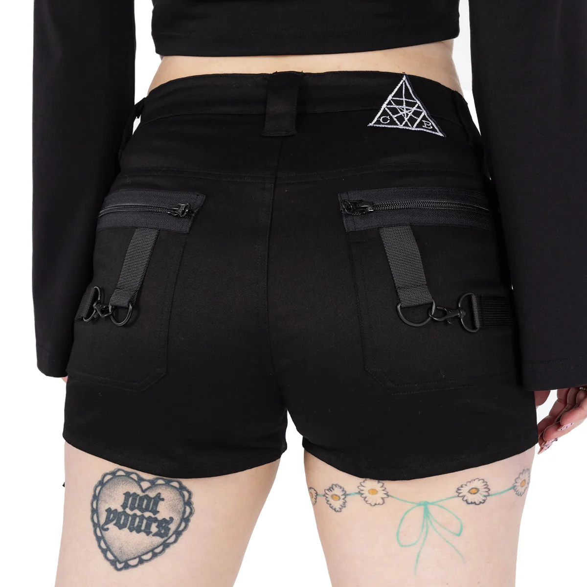 Kindra Shorts (30, 32) - Image 2