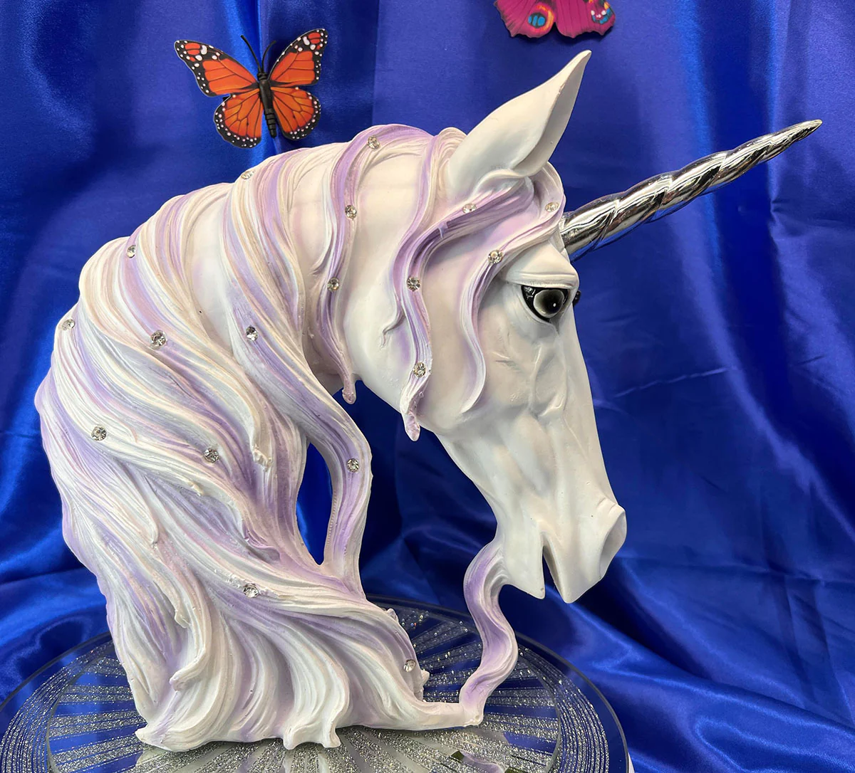 Large White Jewelled Magnificence Unicorn - Image 2