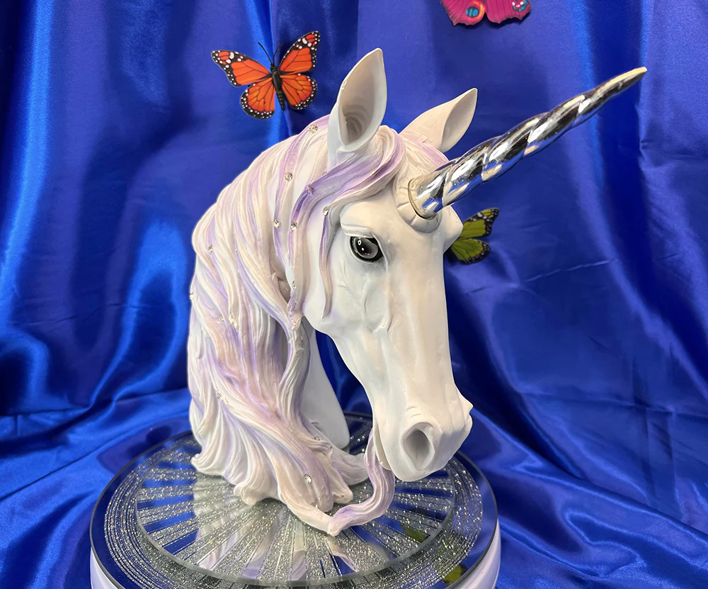 Large White Jewelled Magnificence Unicorn - Image 3