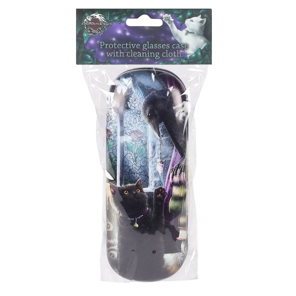Linda Jones Familiarity Glasses Case - Image 4
