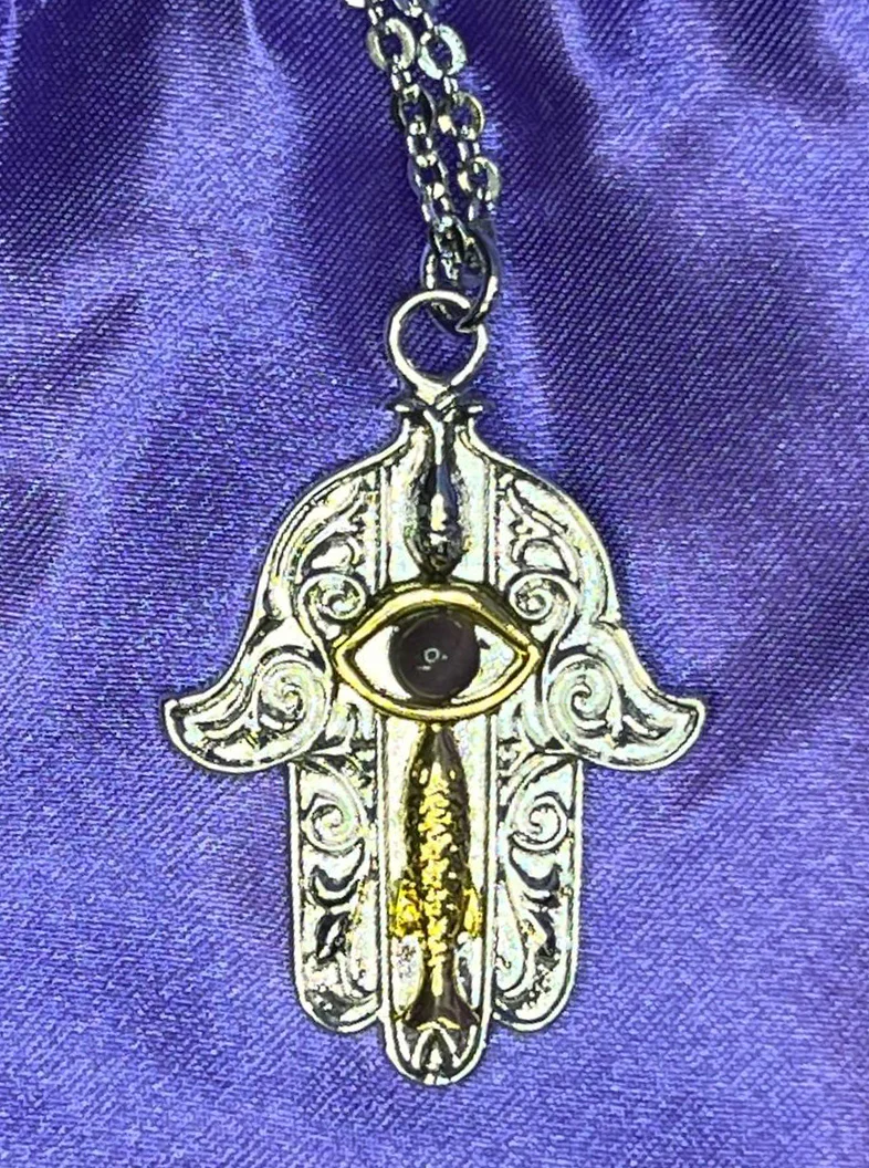 Hand of Khamsa Necklace - Image 2