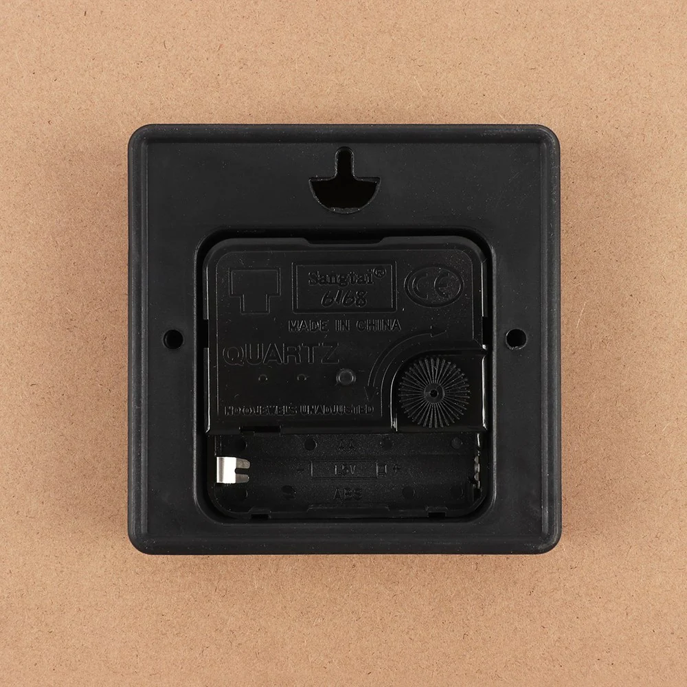 Palm Reading Clock - Image 3