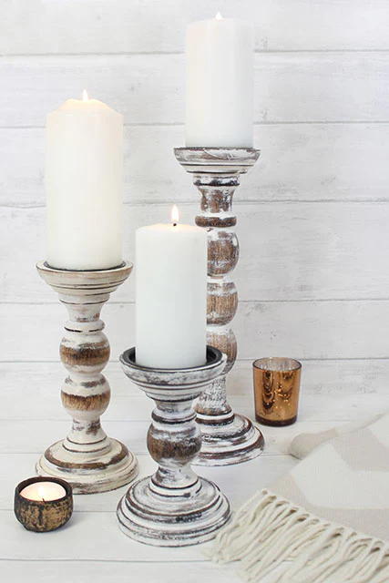 Whitewash wooden candle stand 30cm - Image 3